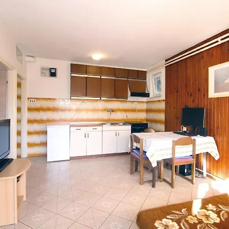 Fuer 3 Personen Ca 35 Qm In Pula, Istrien Istrische Riviera